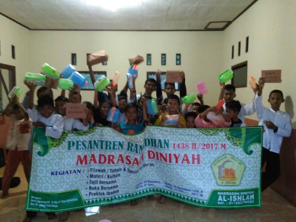 Kegiatan Pesantren Ramadhan 1438 H / 2017 M - Madrasah Diniyah Al
