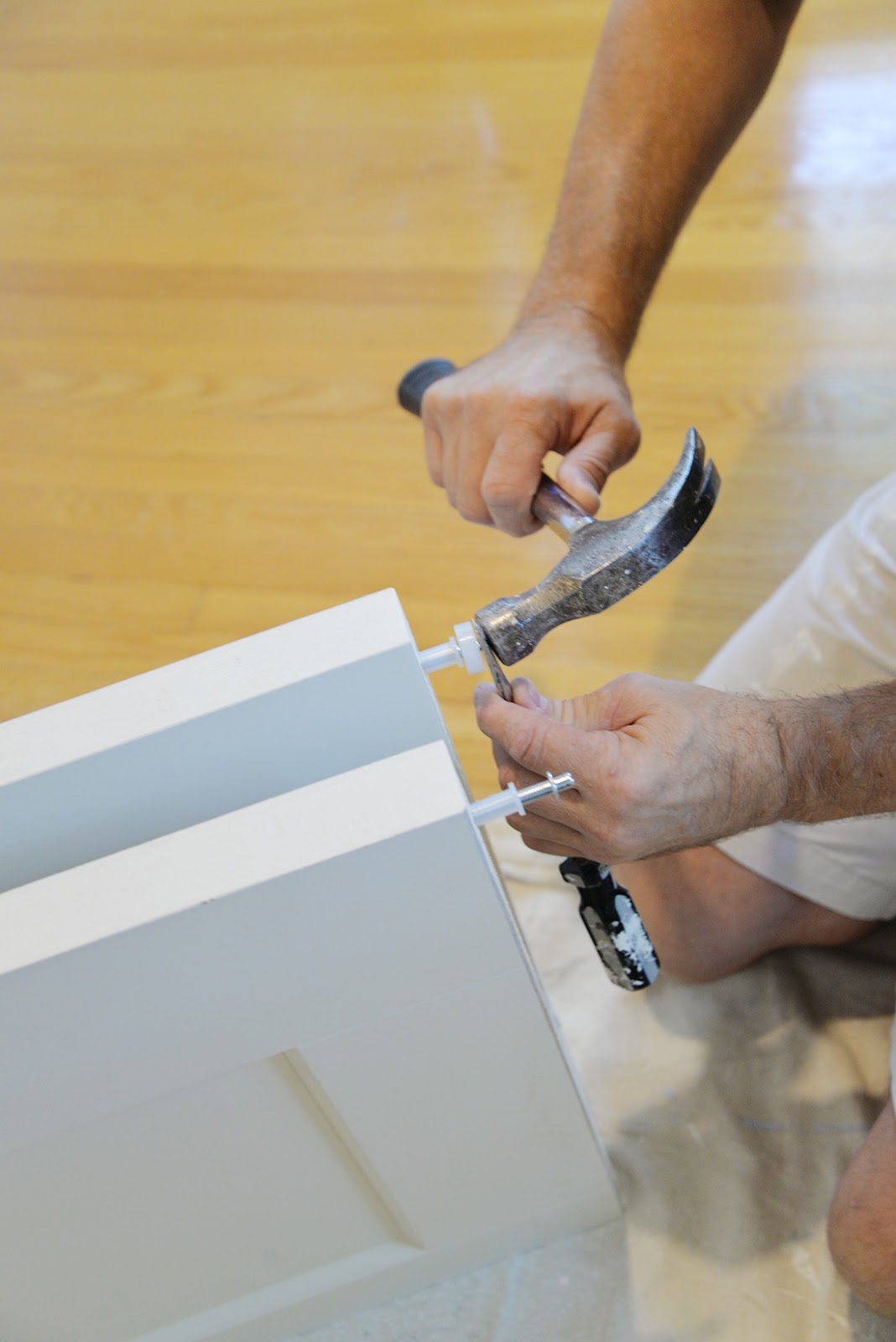 Installing A Bifold Closet Door and Bifold Door Knob Placement