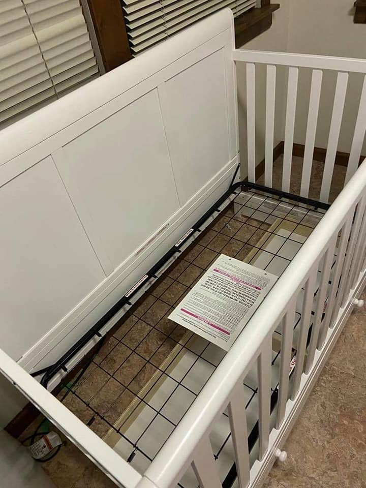 Introducing the Graco Asheville 4 in 1 Convertible Crib w/ Drawer