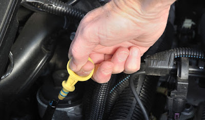 How to Check Your Oil and Tire Pressure