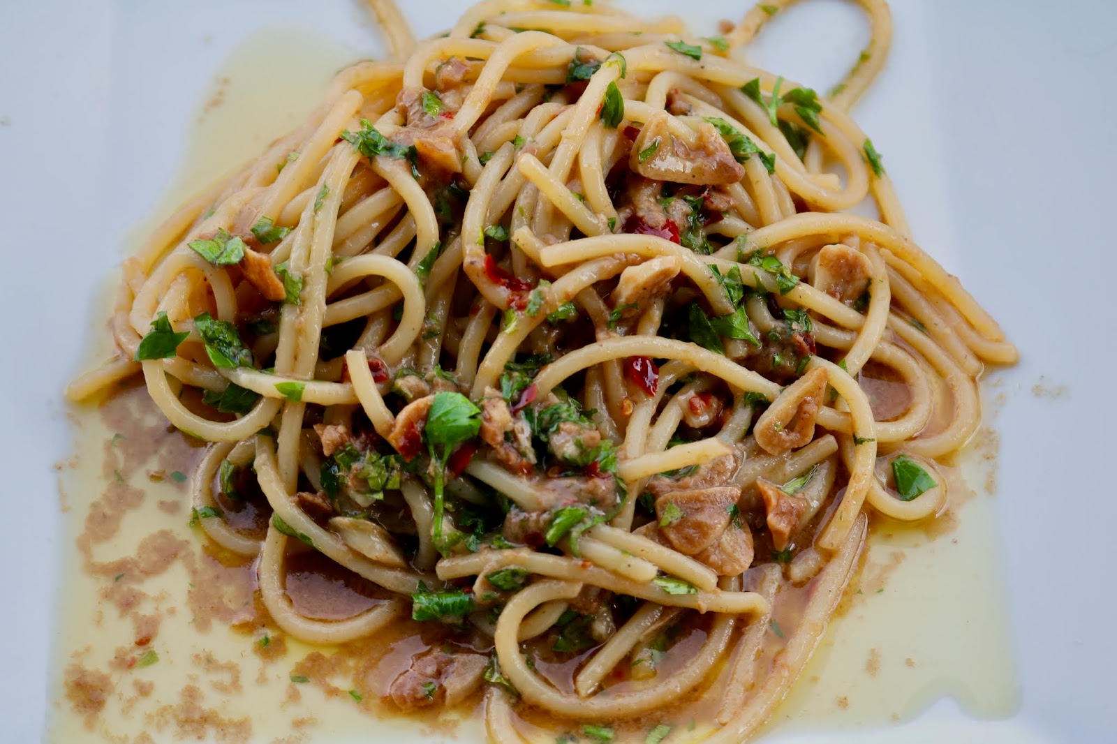 Spaghetti mit Anchovis