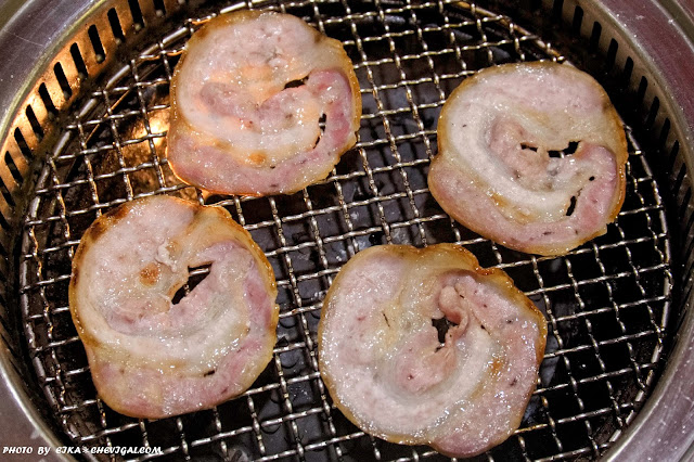 台中燒肉吃到飽推薦,香香燒肉工坊新開幕,超豐富肉品海鮮米食沙拉甜點湯品隨便點!