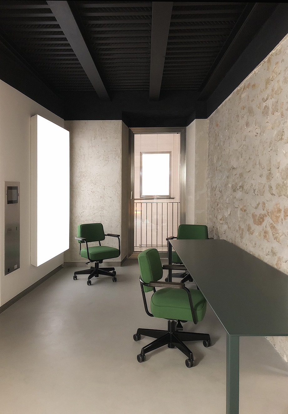 Marzua Troll presenta su luminaria Flying Surface diseñada por Jean Nouvel