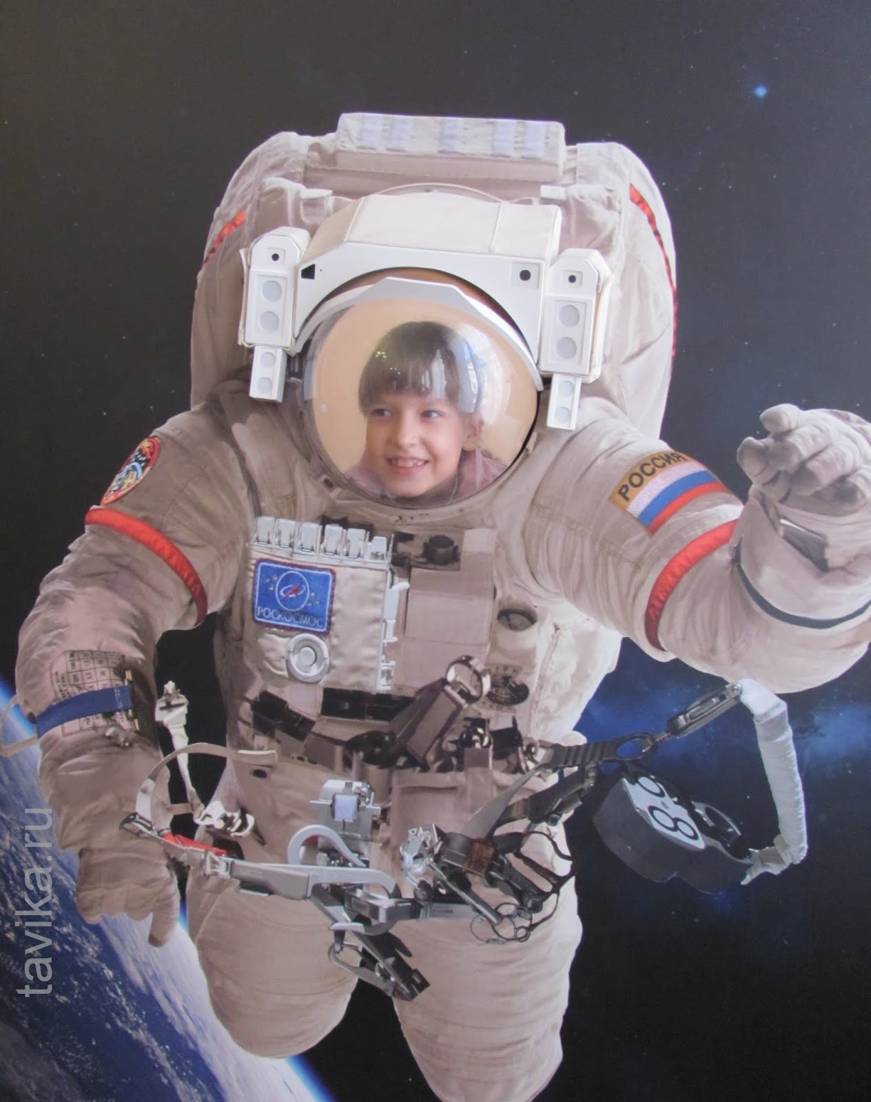 выставка "Космонавтом быть хочу!"