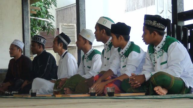 Sebutkan Beberapa Santri Yang Datang Kekerajaan Aceh Untuk