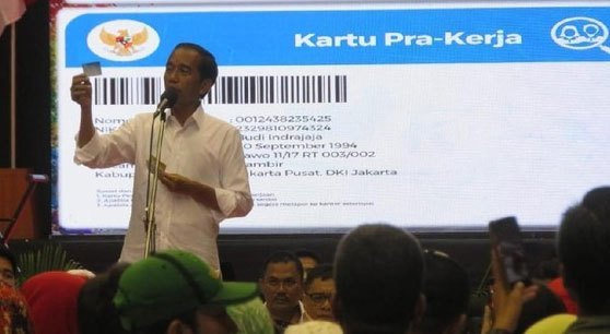 Kritik Kartu Pra Kerja: Masyarakat Butuh Uang Tunai Bukan Pelatihan Kritik Kartu Pra Kerja: Masyarakat Butuh Uang Tunai Bukan Pelatihan