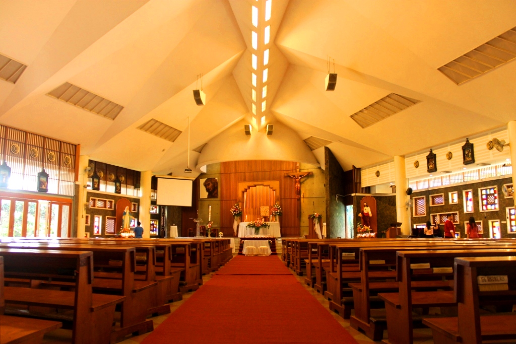 Fotografi Gereja Katolik di Indonesia: Gereja Katolik St. Andreas