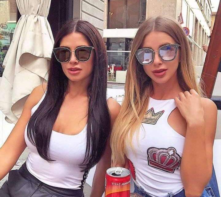 صور خلفيات بنات