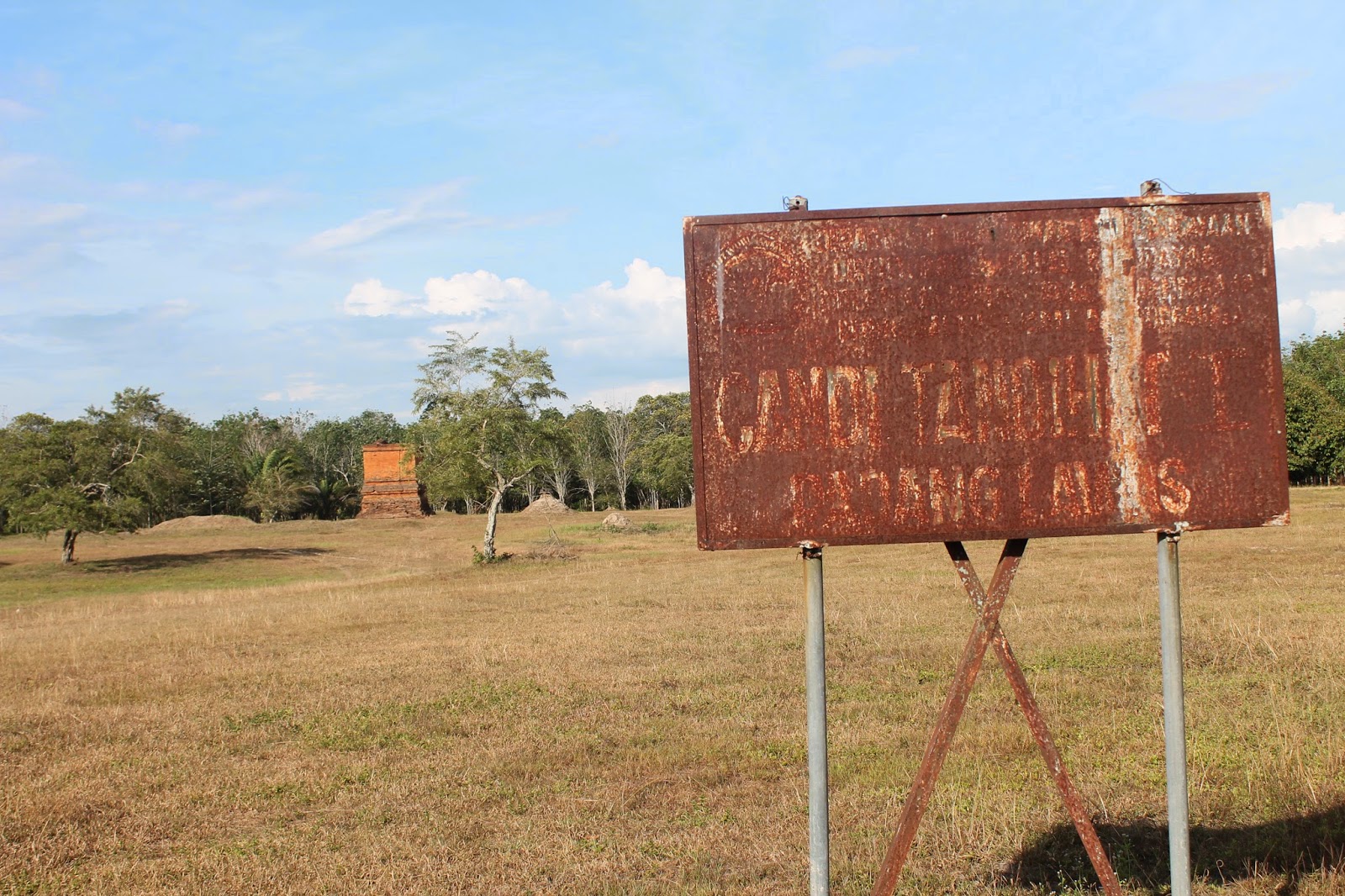 Candi Tandihat dan Candi Sangkilon, terancam hilang jika tidak segera