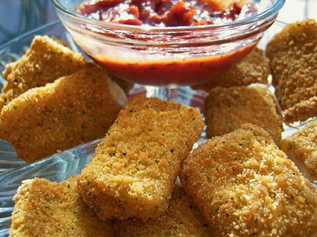 Fried Provolone Or Mozzarella Sticks What S Cookin Italian Style Cuisine