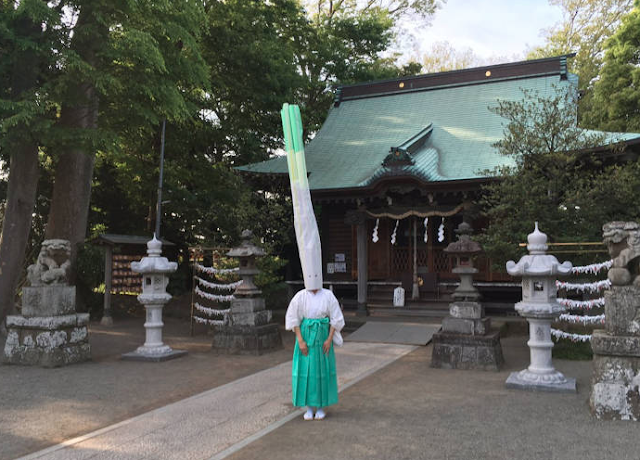 Setiap Tahun, Kuil Jepang Ini Mengadakan Ritual yang Bikin Geleng-geleng Kepala!