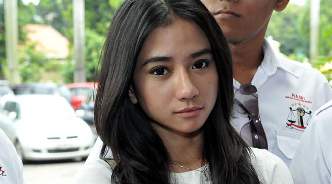 Bella Luna Stres Mendapat Tekanan dari Razman Arif Nasution | Star News