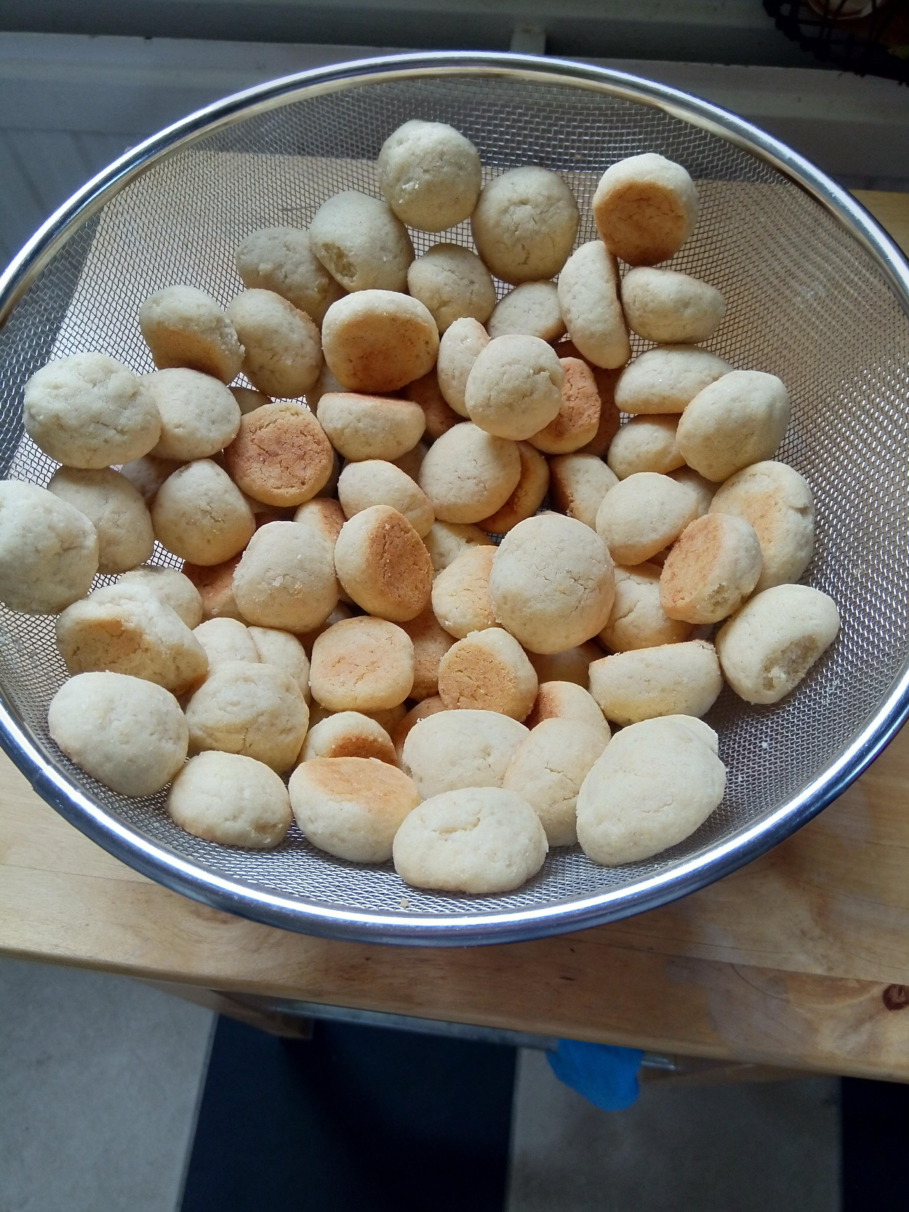 Selbstgemacht: Mühlenkekse (Mürbeteig-Kekse) Selbstgemacht: Mühlenkekse (Mürbeteig-Kekse)