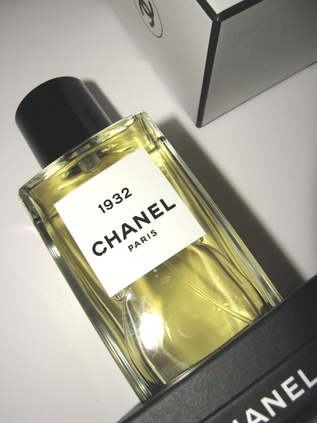 The Beauty Alchemist: Les Exclusifs de Chanel 1932- Fragrance