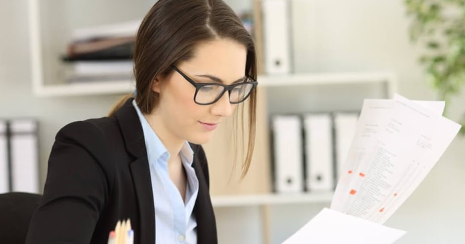 Tugas Sekretaris Sebagai Manajer Kantor - Ilmu Ekonomi ID