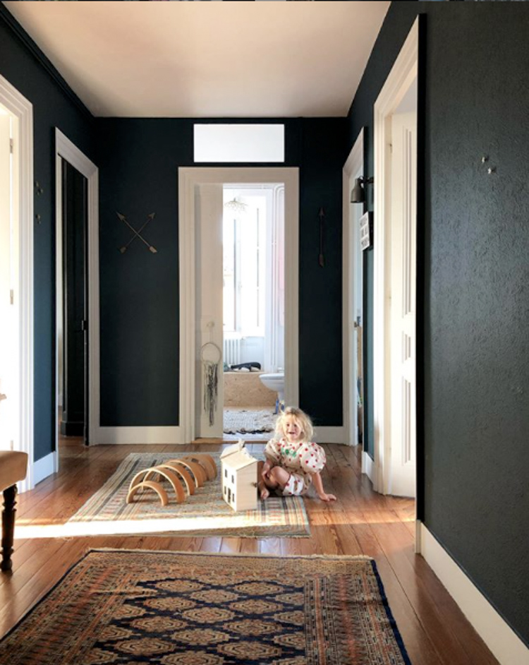 A Wonderful, Relaxed Family Home In the Heart Of the Beaujolais Wine Country