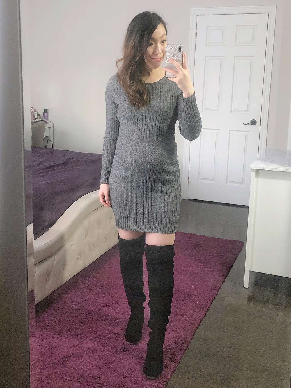How to Look Stylish During Pregnancy - Bodycon Dress