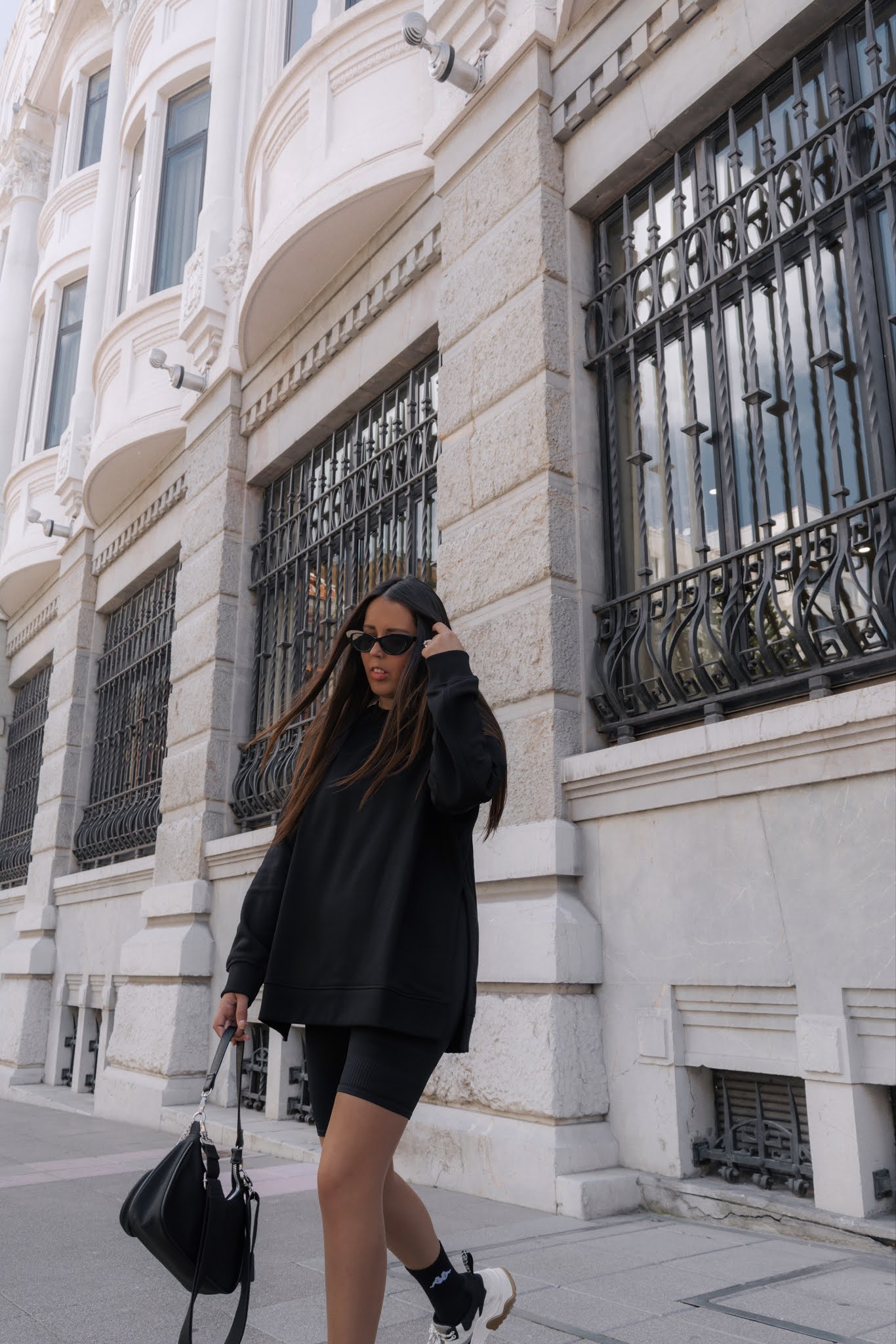 Eleva tu look deportivo a Street Style