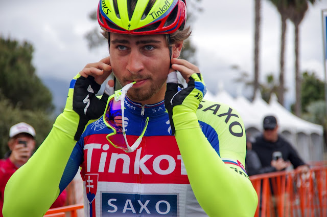 How to put on a helmet by Peter Sagan - Pedal Dancer®