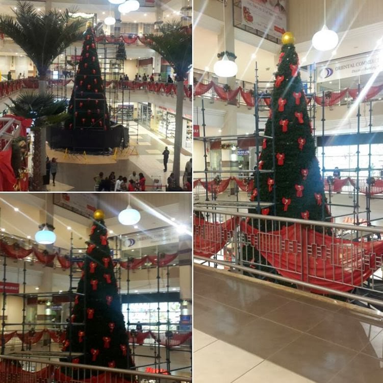 PHOTOS Nairobi's Tallest Christmas Tree... Magnificent Thika Road
