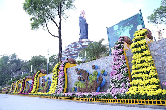 Tượng phật bà lớn nhất châu Á tại núi Bà Đen Tây Ninh