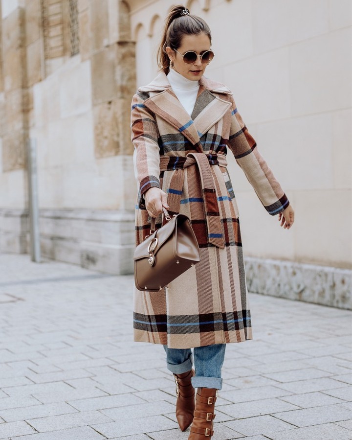 Stylish Ways to Wear Plaid Coat for Winter | Melody Jacob