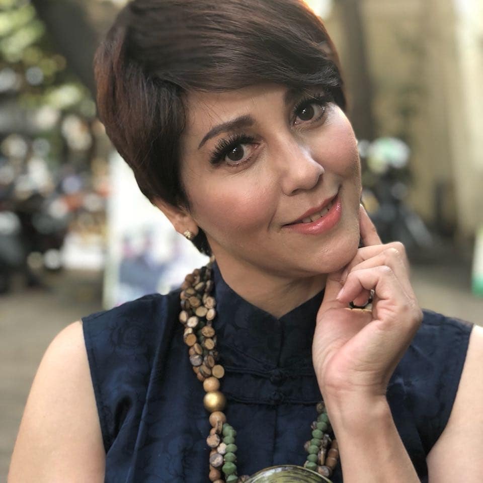Profil Terlengkap Meriam Bellina: Masa Kecil Dan Keluarga, Agama