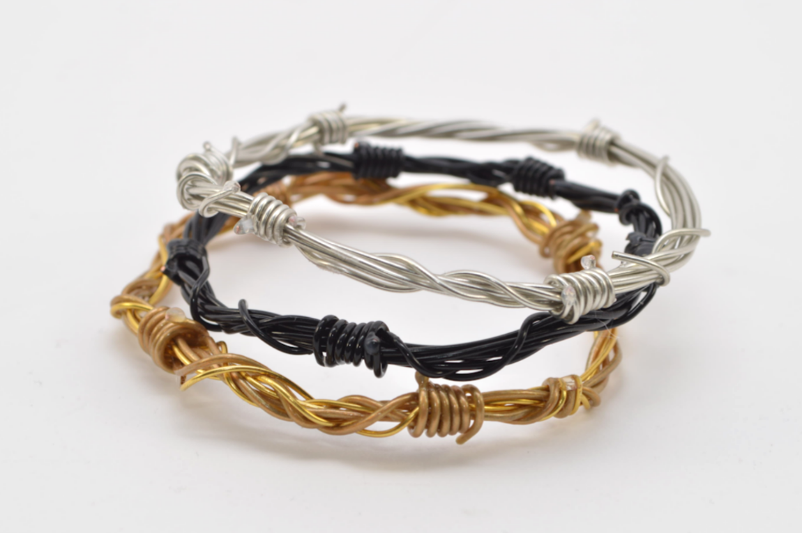 Bead Snob How to make a Barbed Wire Bracelet