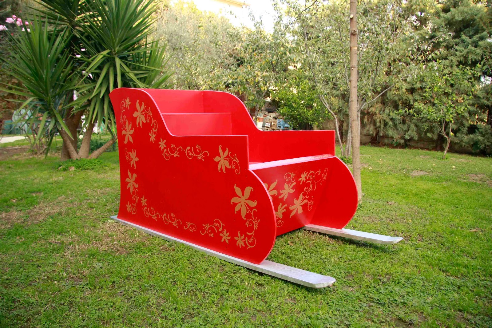 Simona Tela Creazioni Artigianali Slitta di Babbo Natale Simona Tela Creazioni Artigianali Slitta di Babbo Natale