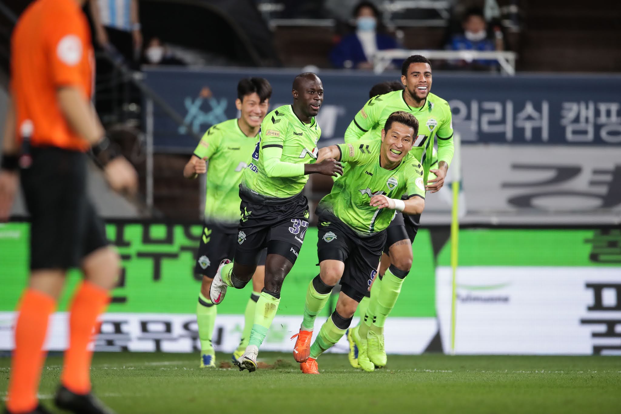 ACL Preview Jeonbuk Hyundai Motors Vs. Shanghai SIPG K League United