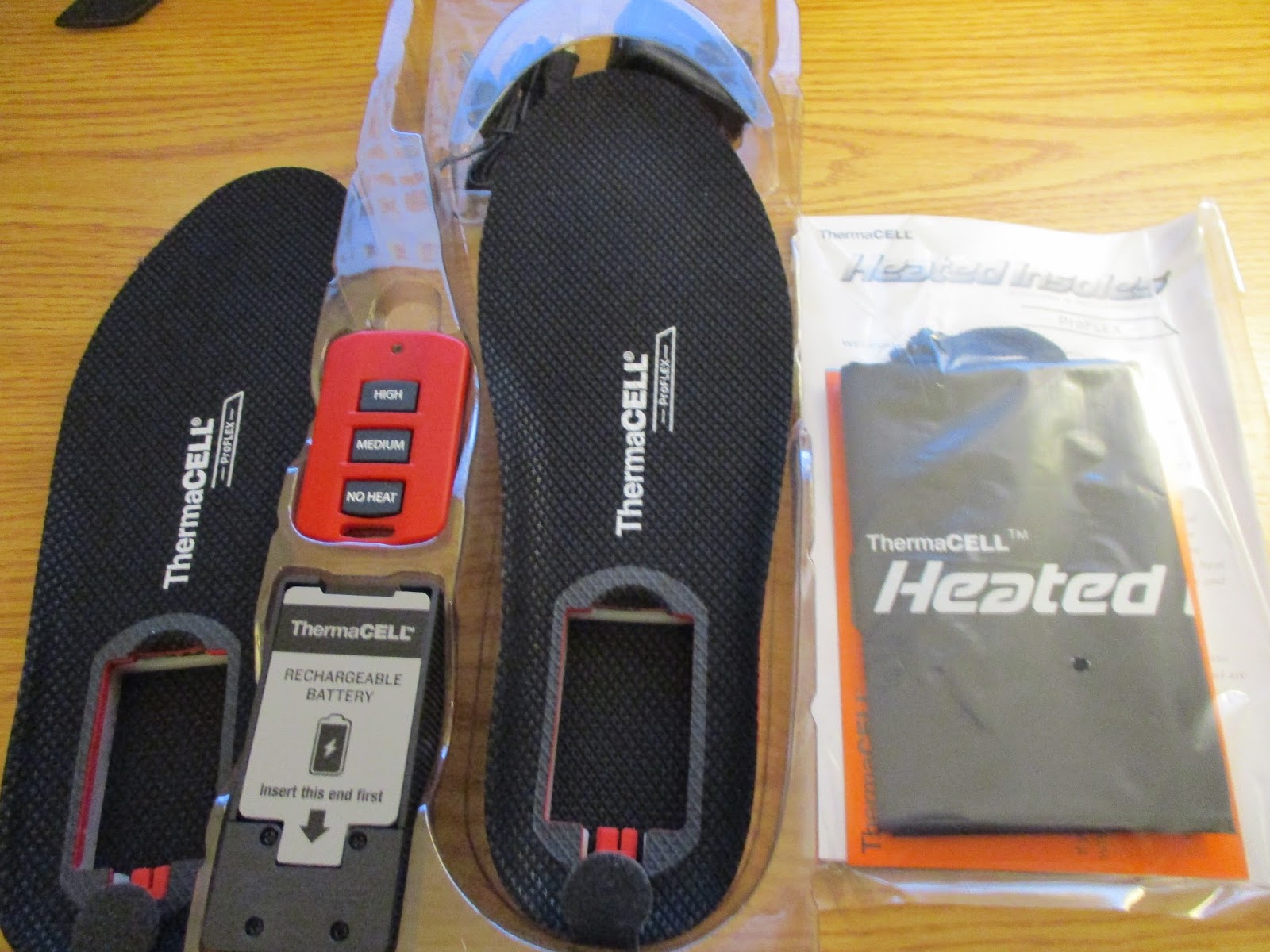 Missy's Product Reviews : ThermaCELL ProFLEX Heated Insoles & Pocket