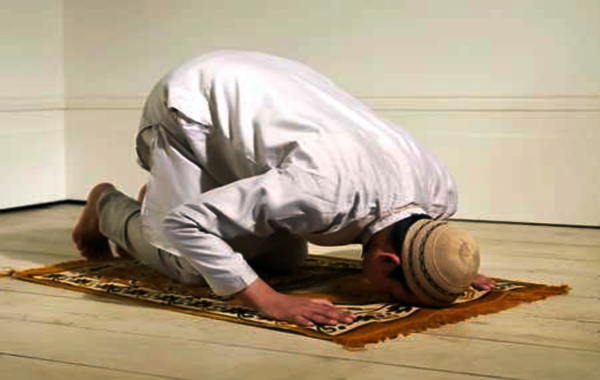 الأماكن الممنوع فيها الصلاة