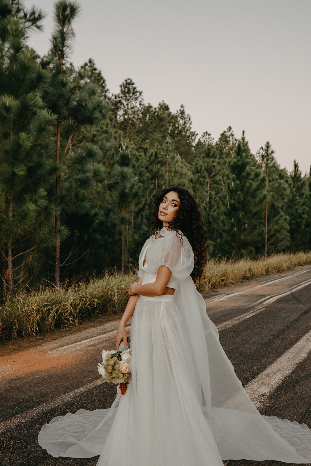 on the aisle blog | indie bride style sunshine coast qld angela cannavo photography karen willis holmes skirt alternative bridal bouquet florals