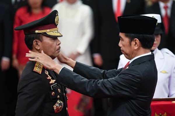 Jokowi Diminta Copot Kapolri Jika Tak Bisa Ungkap Kasus Novel Baswedan