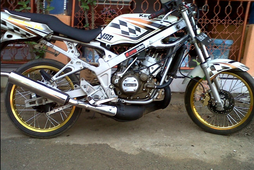 Modifikasi Motor Ninja R