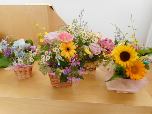 日本基督教団 まぶね教会 使信 花の日こどもの日こどもと大人の合同礼拝使信