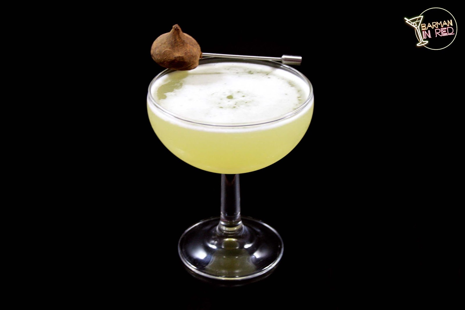 Cócteles con ron Daiquiri de piña y cardamomo