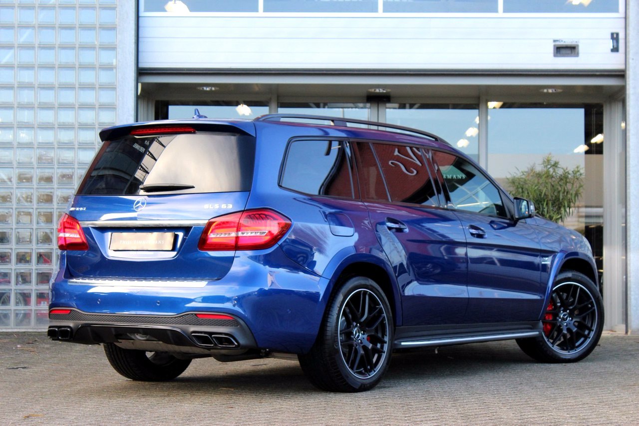 Мерседес Бенц AMG GLS 63 4matic