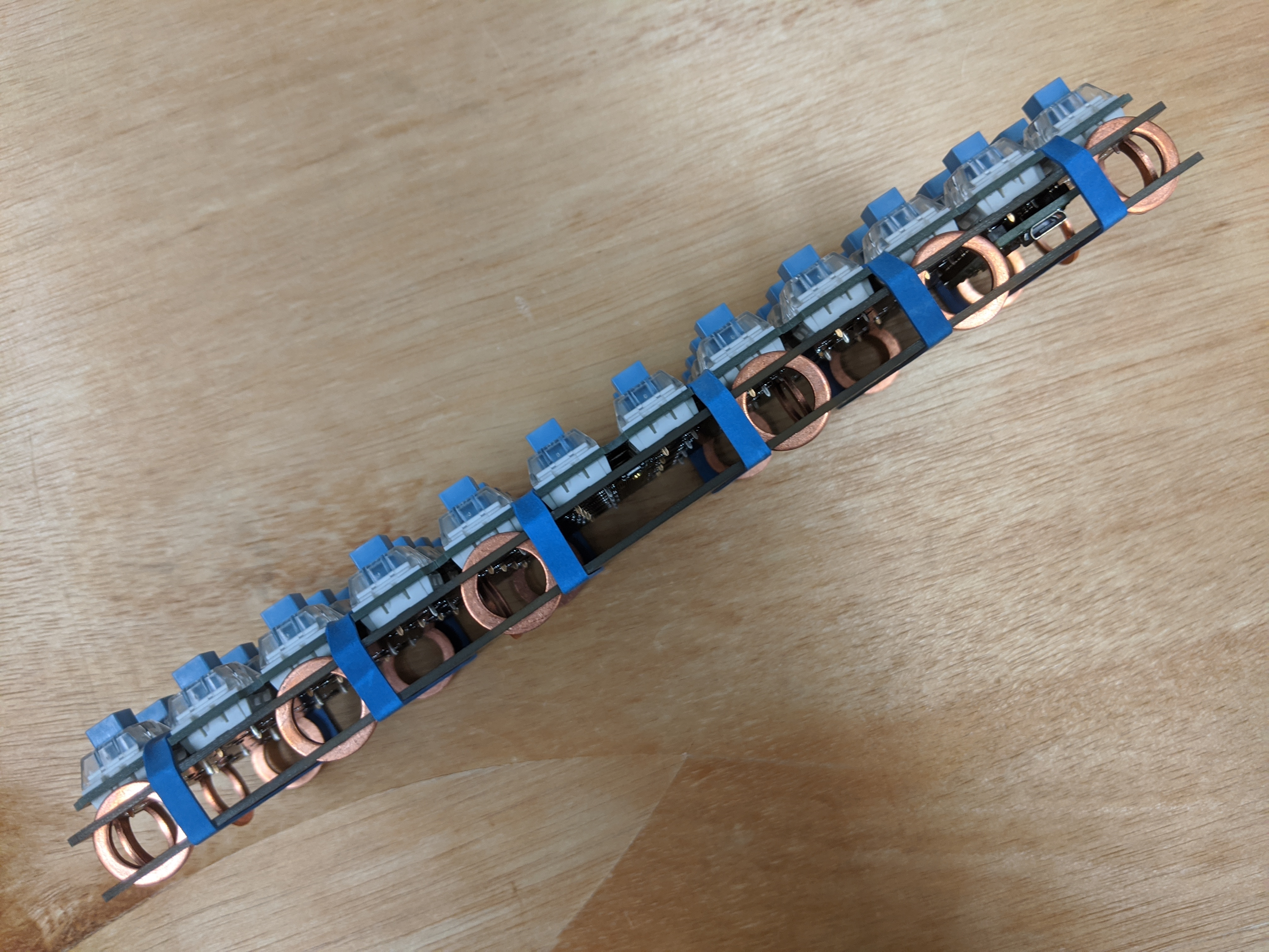 40 Keyboards blue rubber bands