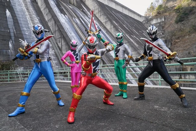 Serial Power Rangers Balik Lagi, Bawa Judul Dino Fury Serial Power Rangers Balik Lagi, Bawa Judul Dino Fury