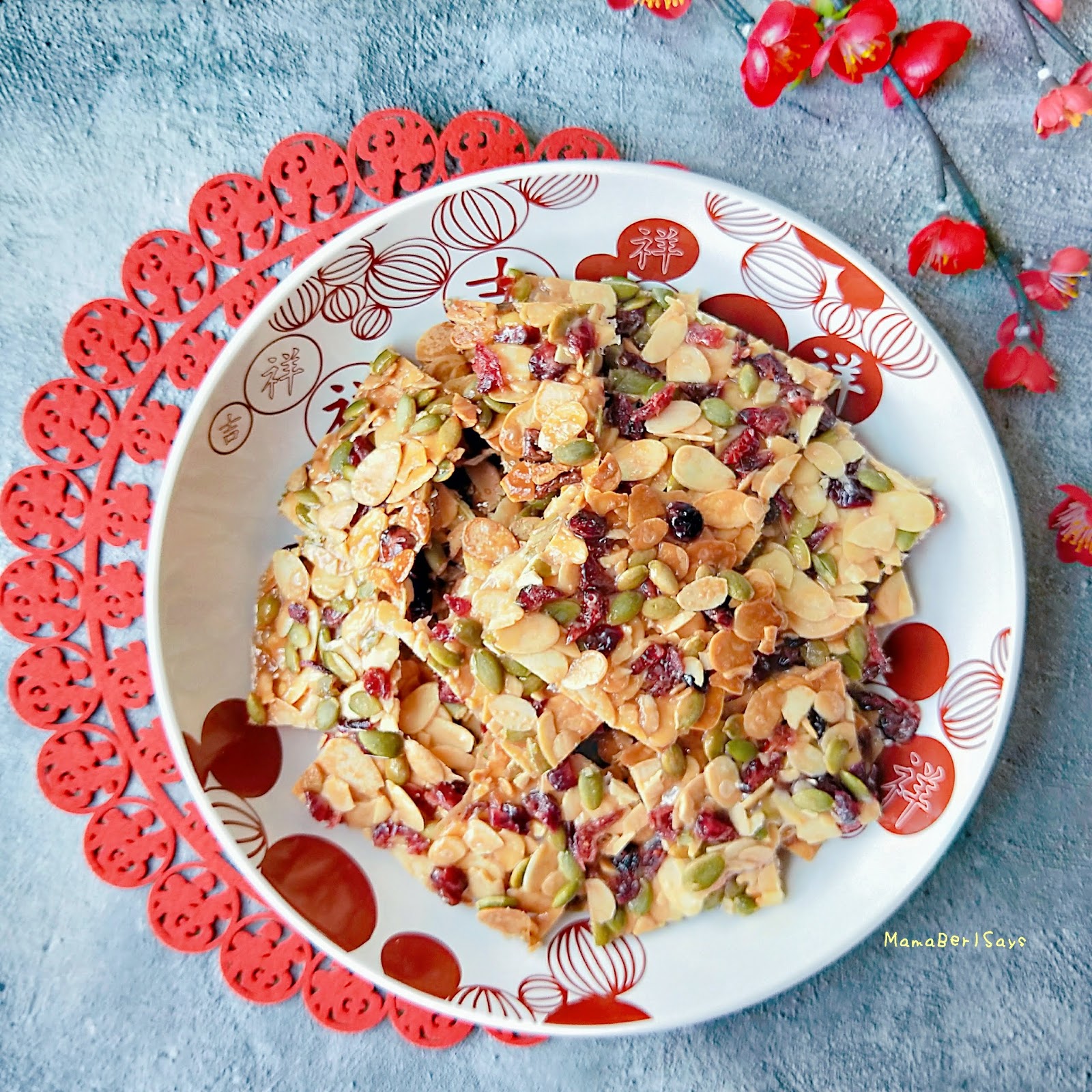 Recipe • Florentine Mixed Nuts Crisps