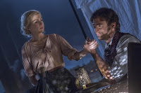 The Greatest Showman Hugh Jackman and Michelle Williams Image 9 (21)