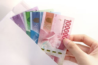 Bansos Tunai Rp 300.000 Cair pada Bulan November untuk 9 Juta Penerima November 7, 2020