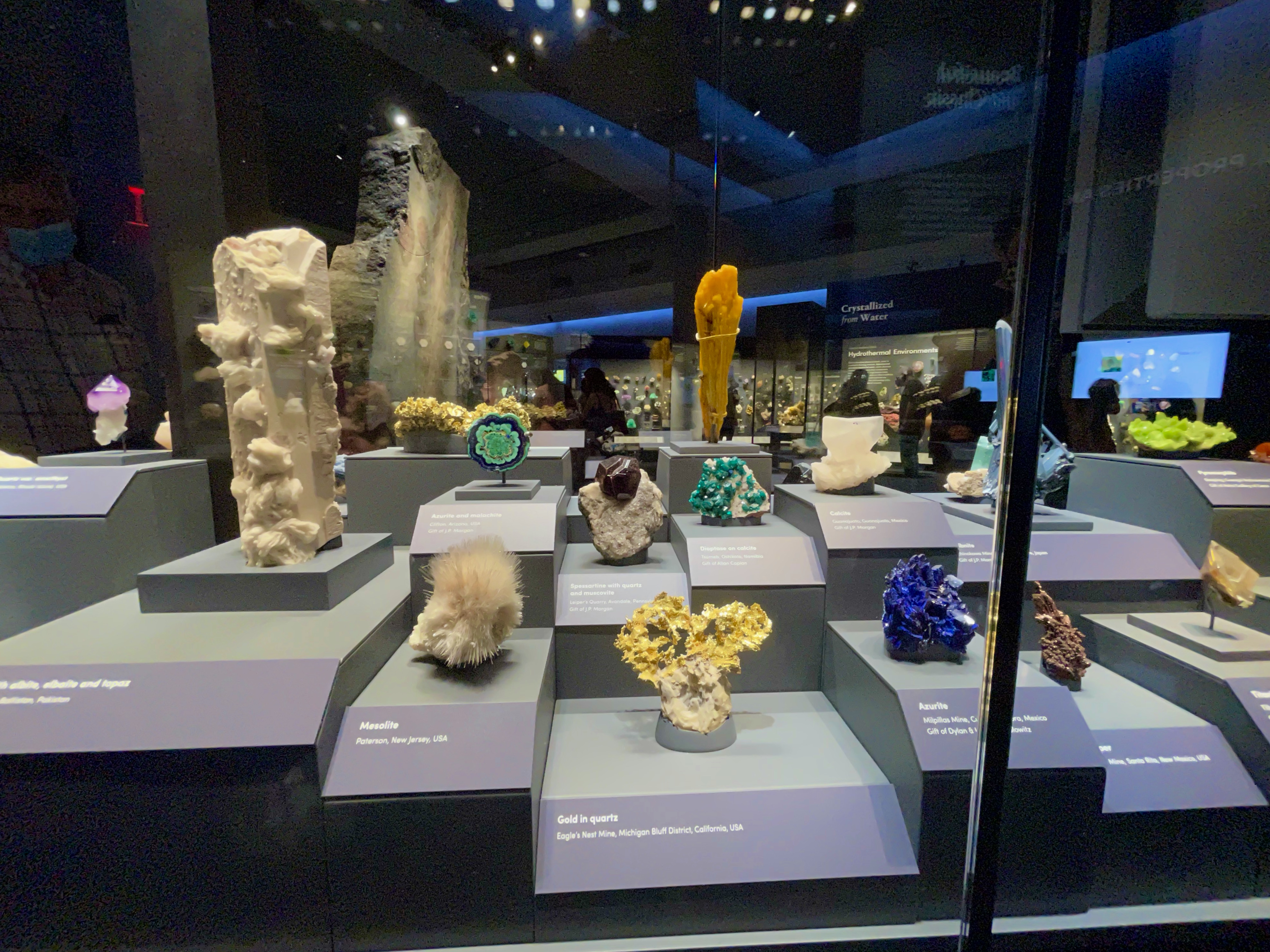 Random-osity: AMNH: Hall of Gems and Minerals