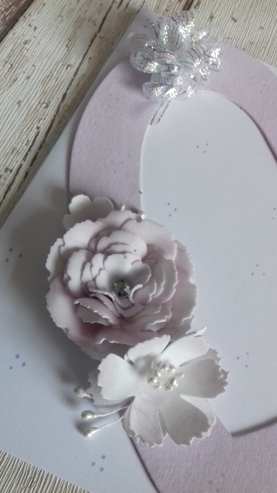 Home is where the craft is..... New Fleurs Flower Forming Foam DT