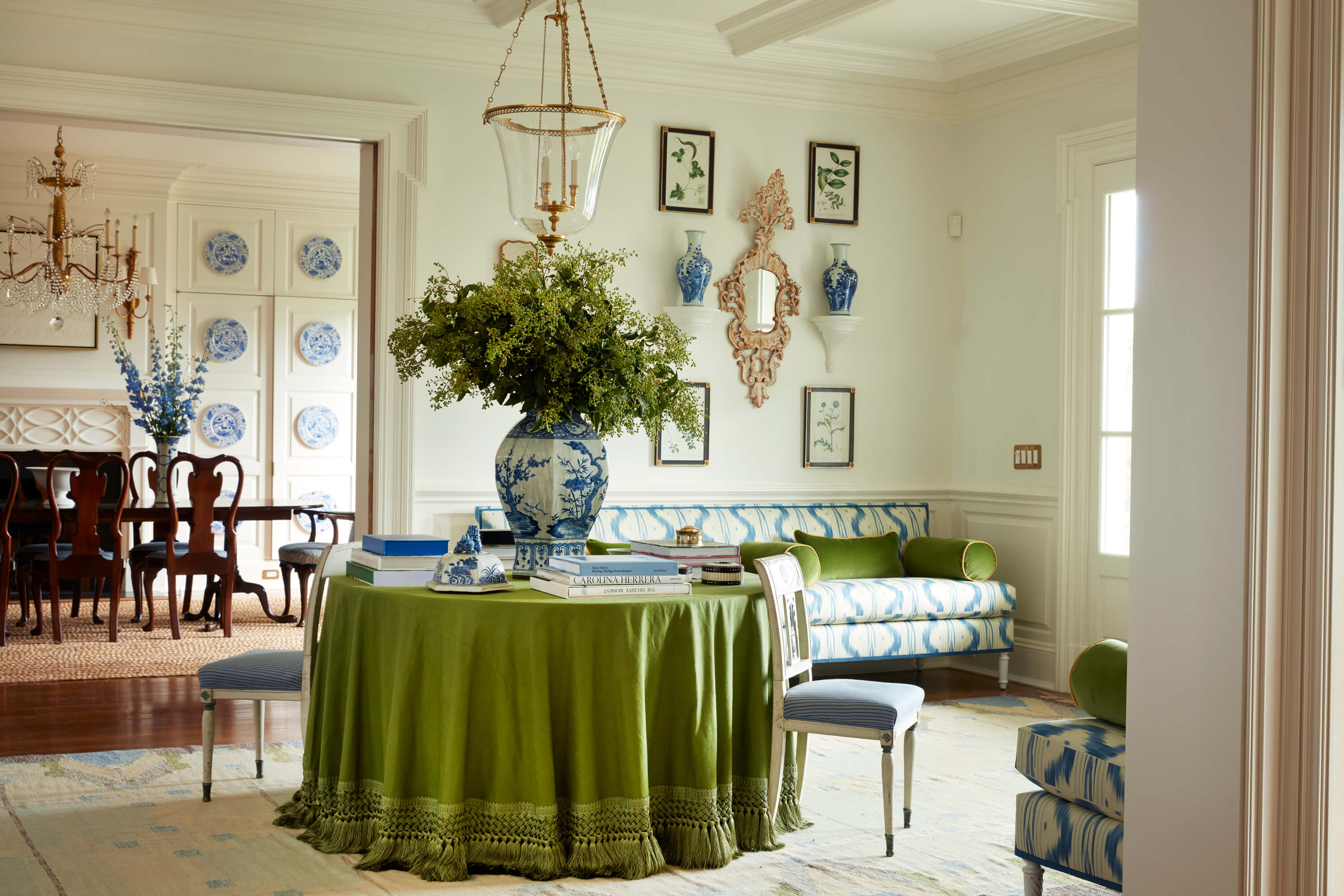 Décor Inspiration: A Beautiful Greenwich Estate by Sarah Bartholomew Design