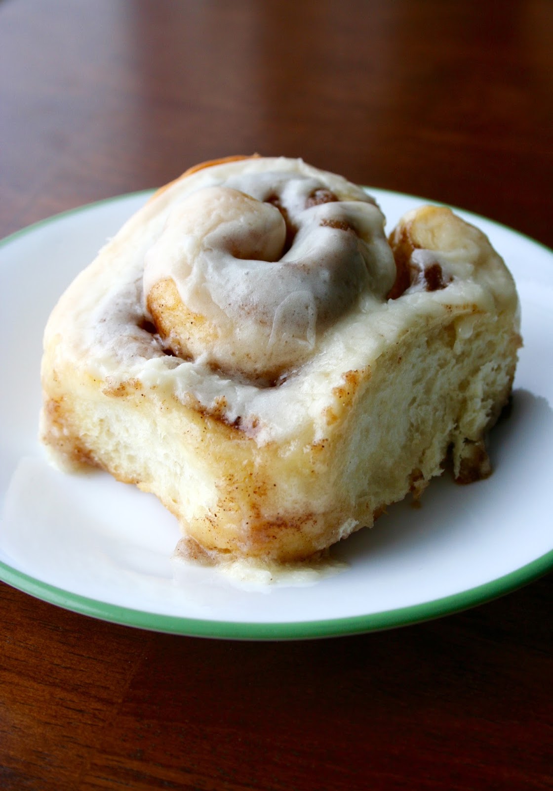 Eggnog Cinnamon Rolls