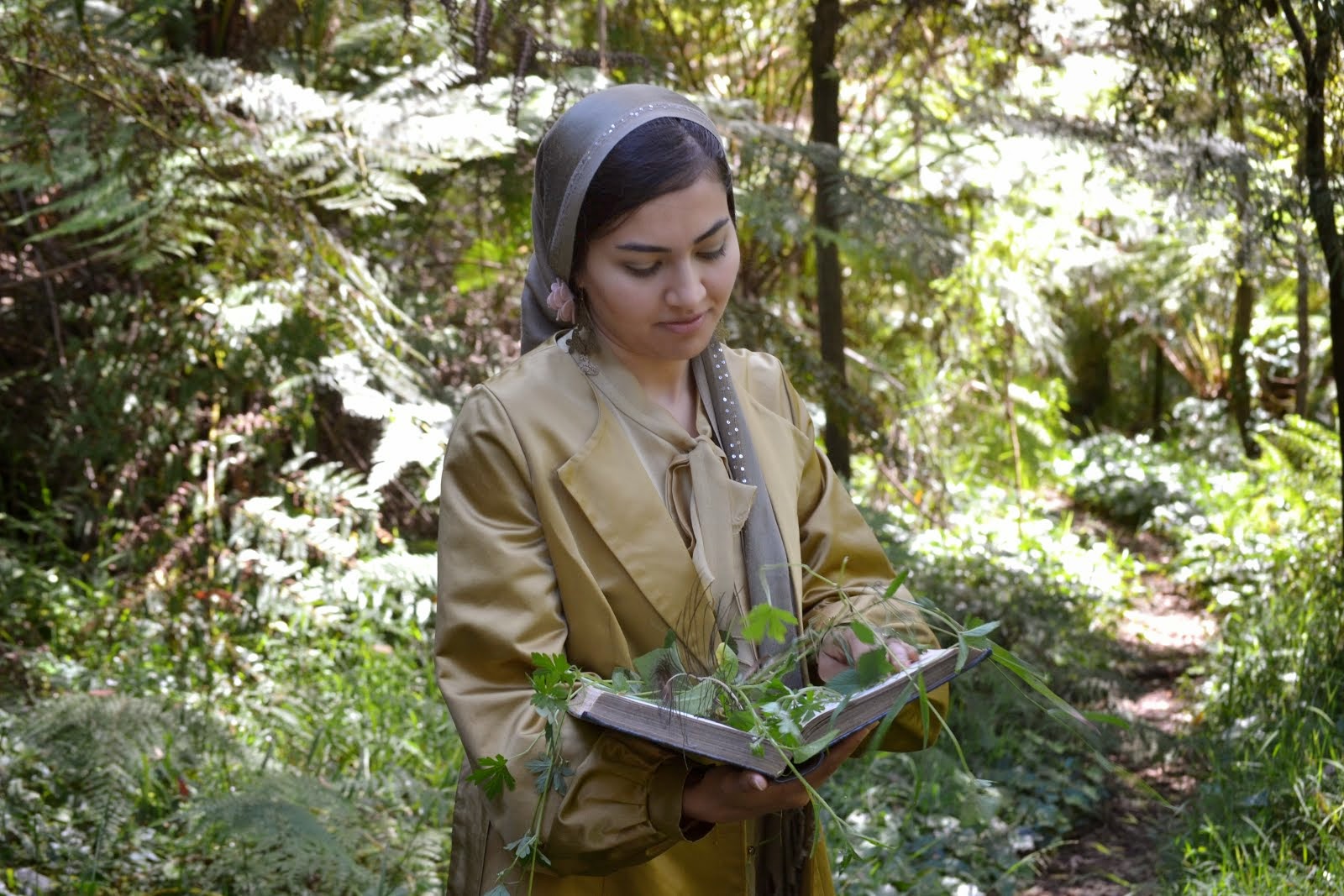 Zeinab Yazdanfar: folktale revival