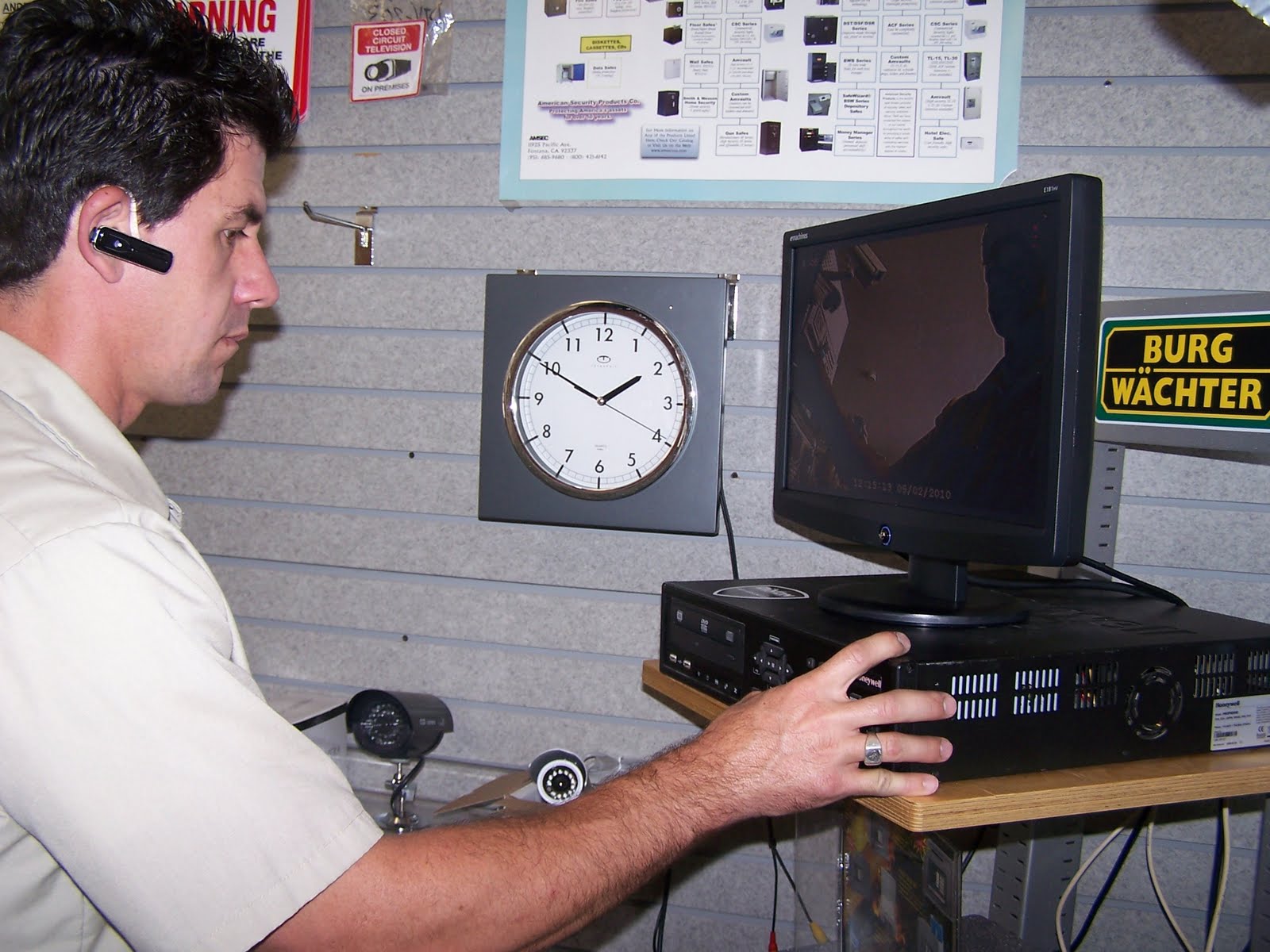 Brownies Locksmith and Security