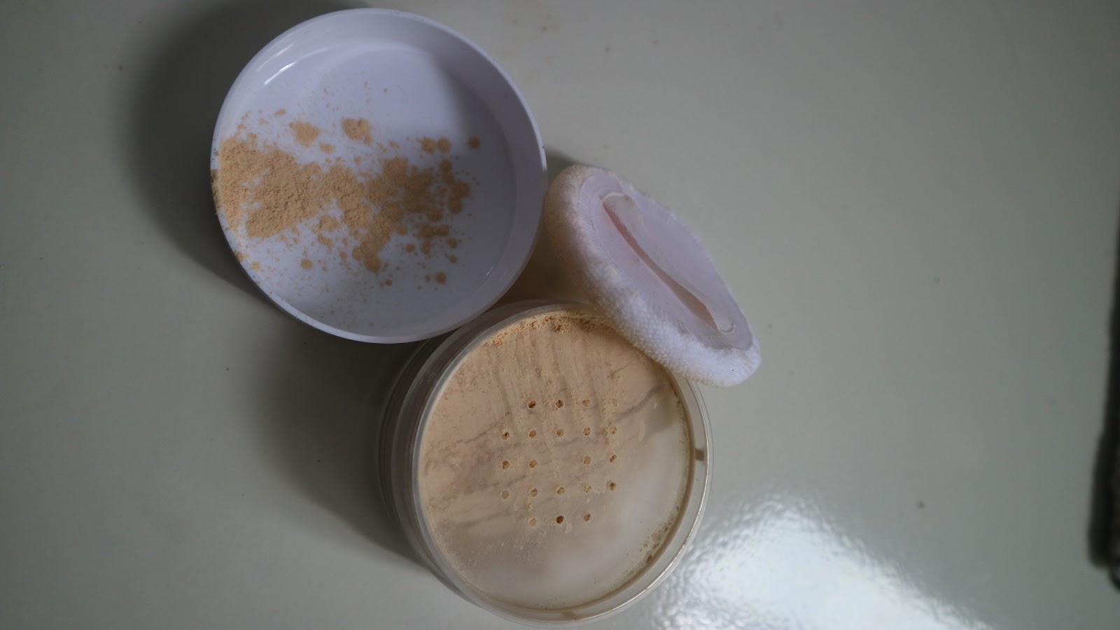 Review Produk Bless Acne Liquid Foundation & Bless Acne Face Powder